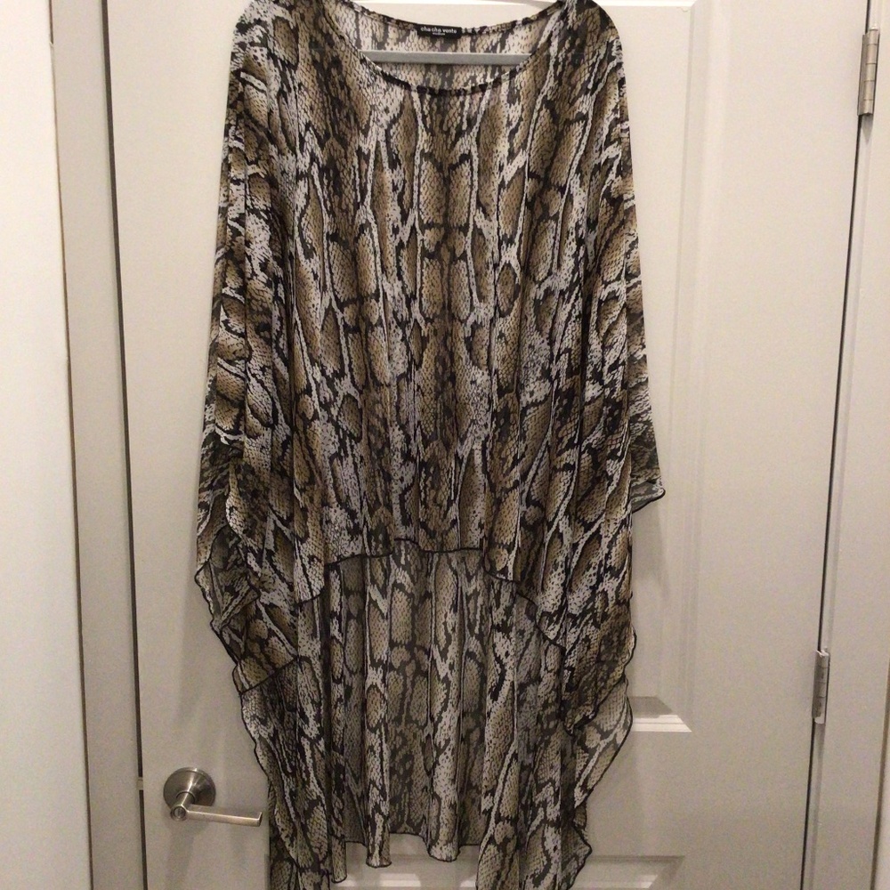 Cha Cha Vente Sheer Snakeskin Tunic Cover Up - Picture 6 of 7